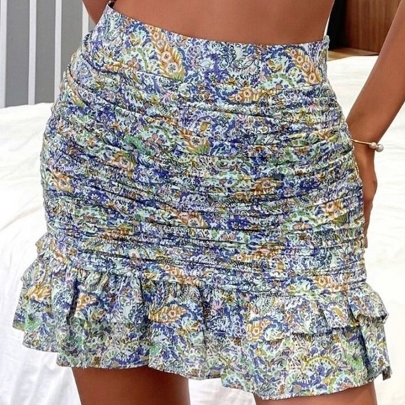 Zara Floral Satin Skirt - Picture 4 of 4